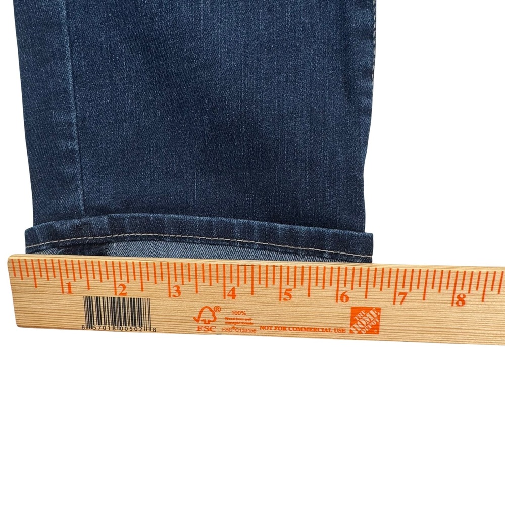 Signature Levi Strauss Mid Rise Capri Women 8 Dark Wash Cuffed Stretch Denim - Picture 7 of 8